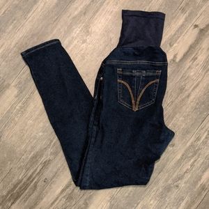 Maternity blue jeans